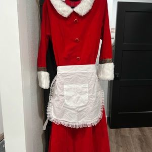 PRICE REDUCED Mrs Claus costume size Large Hat Wig, Glasses.Excellent condition